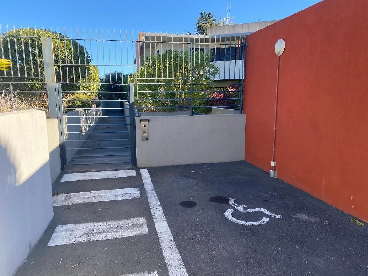 Nice, Splendide Appartement 4P Residentiel, Terrasse Vue Piscine , Garage 0*, Nice France